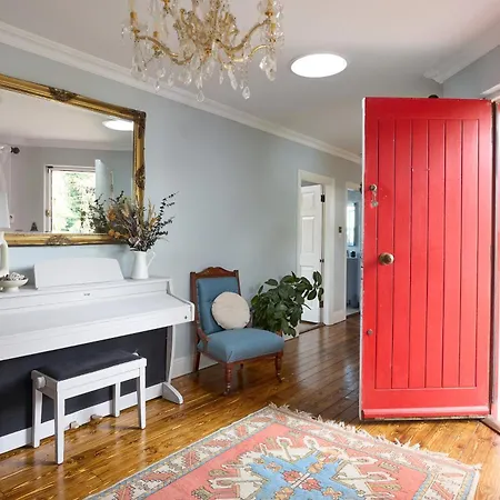 Luxurious Tranquil Private Sleeps 8 Free Parking Prázdninový dům *